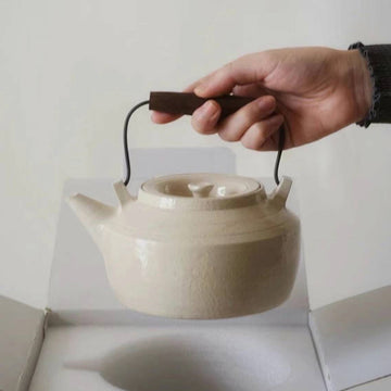 100% hand crafted clay teapot 500ml